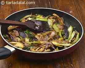 Brinjal And Bok Choy In Blackbean Sauce Recipe, Chinese Recipes