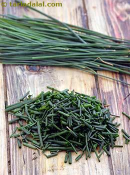 Chives in hindi name