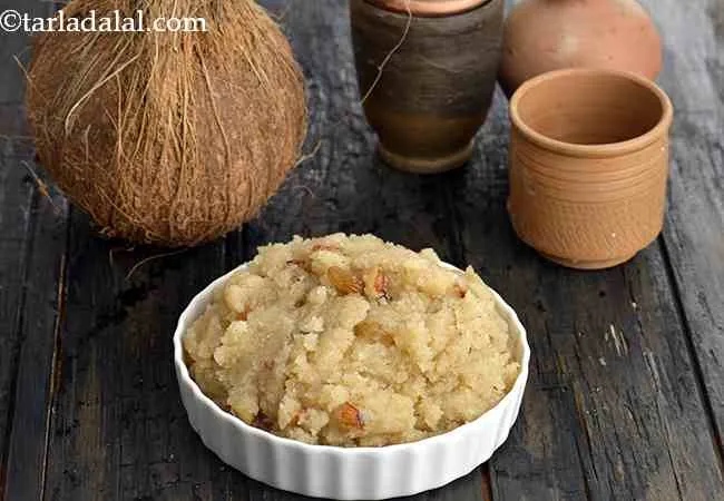 नारियल का शीरा रेसिपी | कोकोनट रवा शीरा | नारियाल शीरा | मावे के साथ नारियल का शीरा - Coconut Sheera