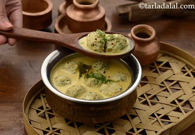 Methi Pakoda Kadhi (Mcrowave Recipe)