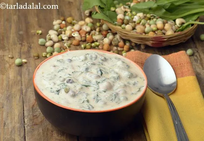 Spinach and Mixed Sprouts Raita