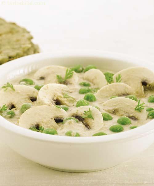 mushroom and green peas curry