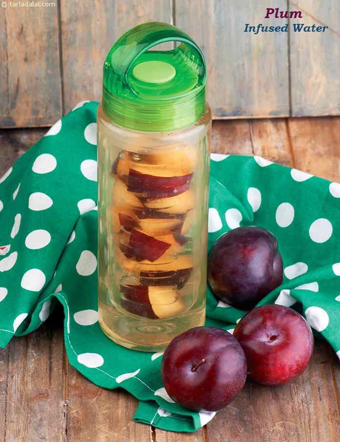 Plum Infused Water recipe