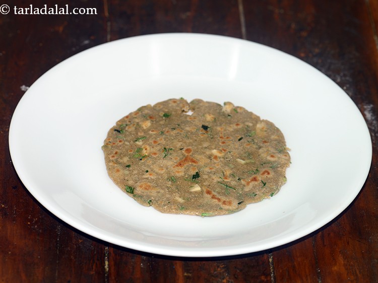 हर लहस न क र ट र स प ग र न ग र ल क र ट Green Garlic Roti In Hindi