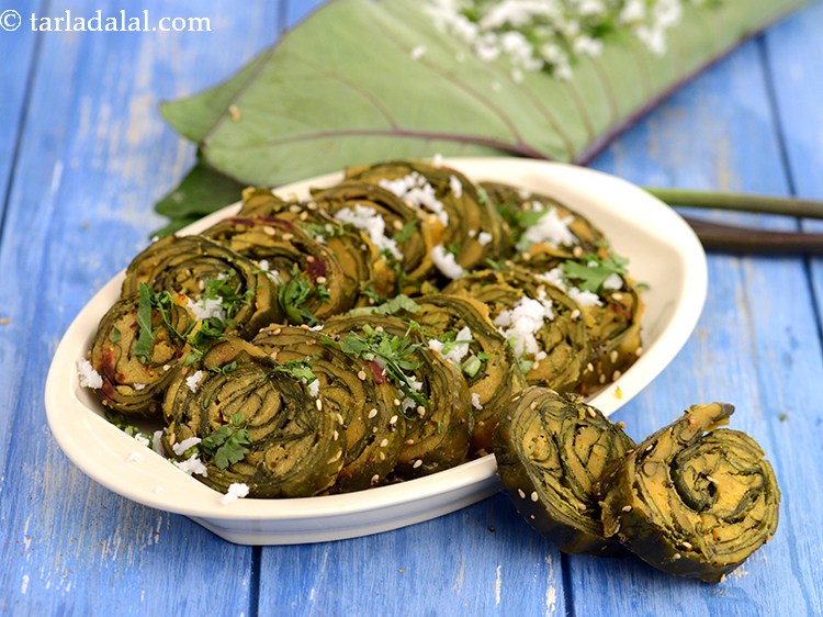 Paatra Recipe Gujarati Parta Gujarati Patra Farsan Steamed Patras