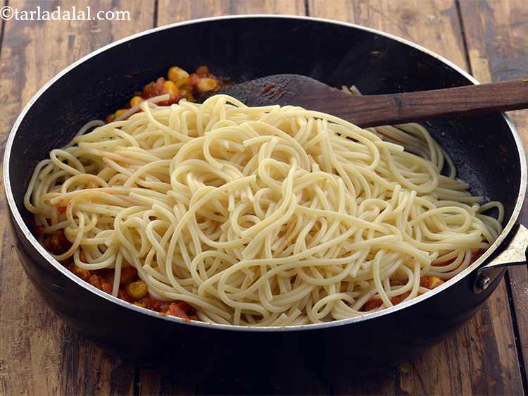 Quick and Easy Indian Veg Spaghetti recipe, Indian style tomato spaghetti