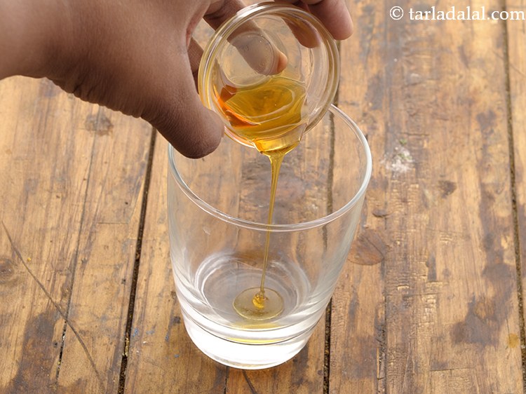 Featured image of post Easiest Way to Make Benefits Of Lemon Water With Honey And Turmeric