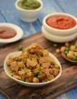 Mixed Sprouts and Green Pea Chaat in Hindi