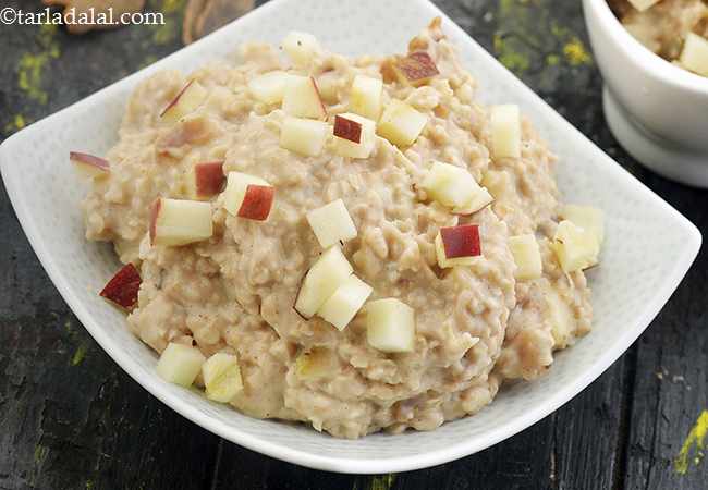 Apple Cinnamon and Oats Recipe with Almond Milk, Vegan Breakfast