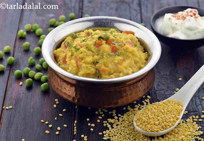 Fada ni Khichdi ( Zero Oil Dal Chawal Recipe)