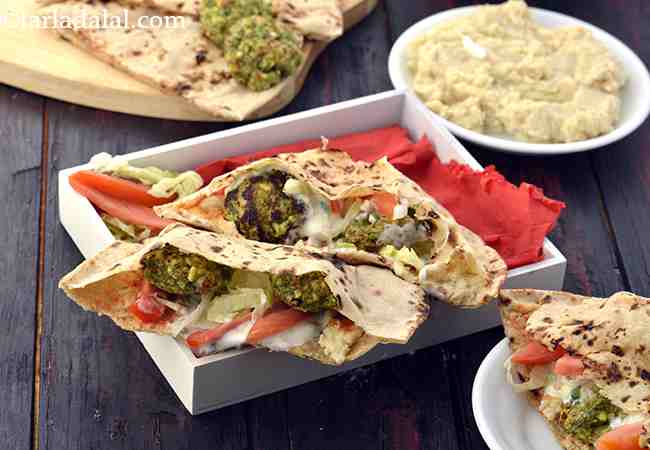 Falafel in Whole Wheat Pita Pockets