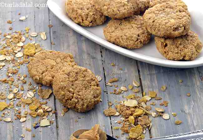 no bake oats muesli and peanut butter cookies recipe | muesli biscuits with peanut butter and oats | Indian style oats jaggery cookies | dairy free oats cookies |