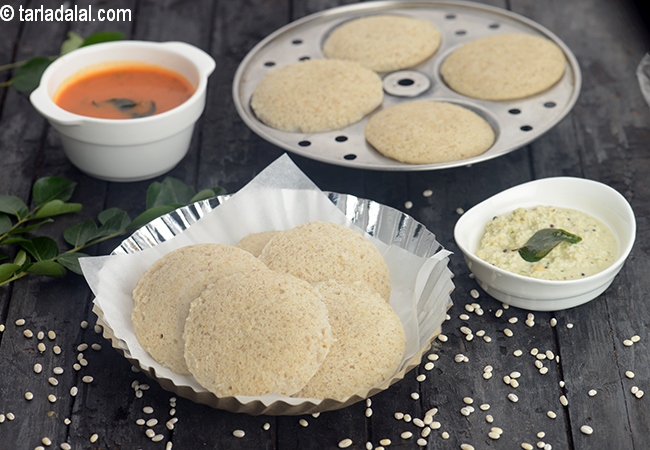 जौ की इडली की रेसिपी | बार्ली इडली | हेल्दी इडली | Barley Idli