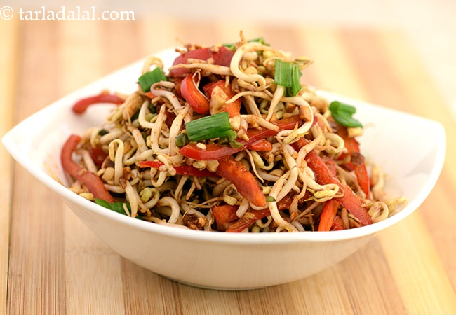 bean sprouts salads in chilli peanut dressing recipe | Thai bean sprouts salad recipe | healthy veg bean sprouts salad