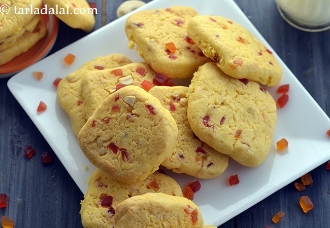 कराची बिस्कुट | हैदराबादी टूटी फ्रूटी बिस्कुट | टूटी फ्रूटी कुकीज | Karachi Biscuit