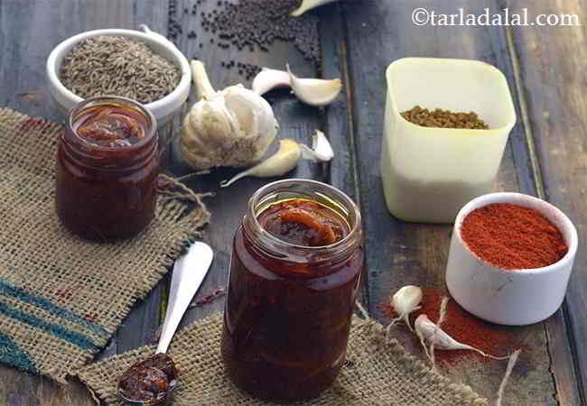 Lahsun ka Achaar, Punjabi Lehsun Achar Recipe