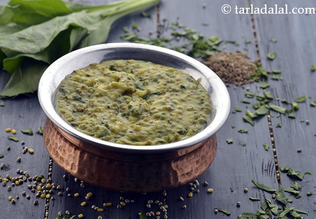 palak bajra khichdi recipe | bajra moong dal khichdi | healthy bajra khichdi for weight loss |
