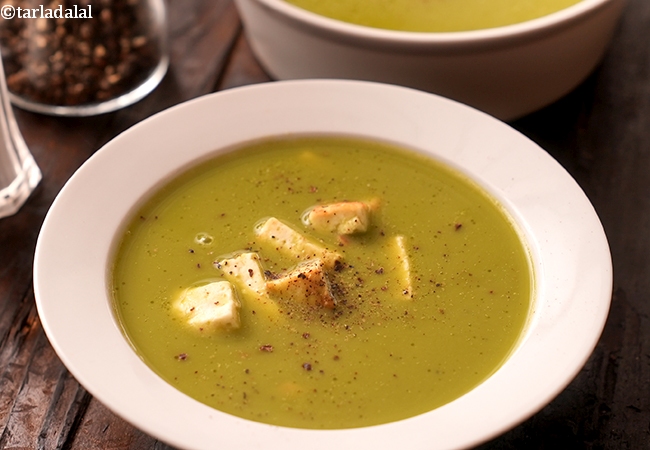 पनीर और पालक का सूप रेसिपी | पालक सूप के साथ पनीर | स्वस्थ पालक पनीर सूप | Paneer and Spinach Soup