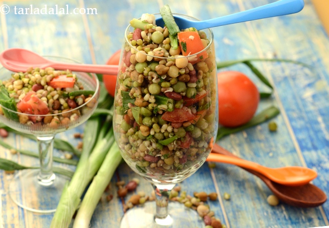 sprouts spring onion and tomato salad recipe | Indian mixed sprouts tomato salad | healthy mixed sprouts vegetable salad | mixed sprouts salad for weight loss