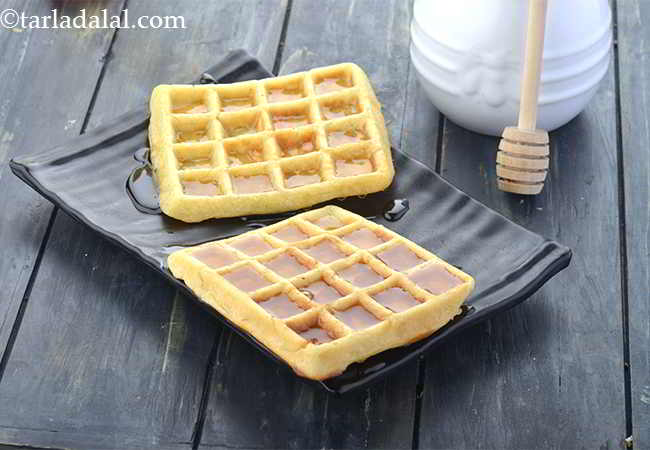  Waffles with Butter and Honey, Waffles Made with Yeast